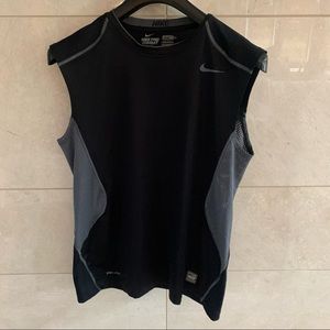 TWO Men’s Size L Nike Pro Combat Sleeveless Top